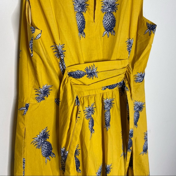 Ann Taylor Pineapple Belted Pocket Dress Small - Picture 4 of 9